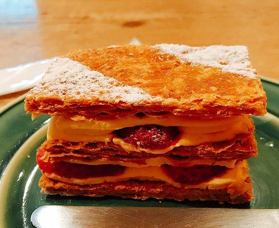 ア・ラ・カンパーニュ 博多店